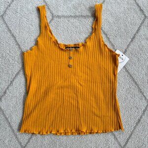 NWOT Ribbed Mustard Yellow Y2K Tank with Button Detail Stretchy Sz XL